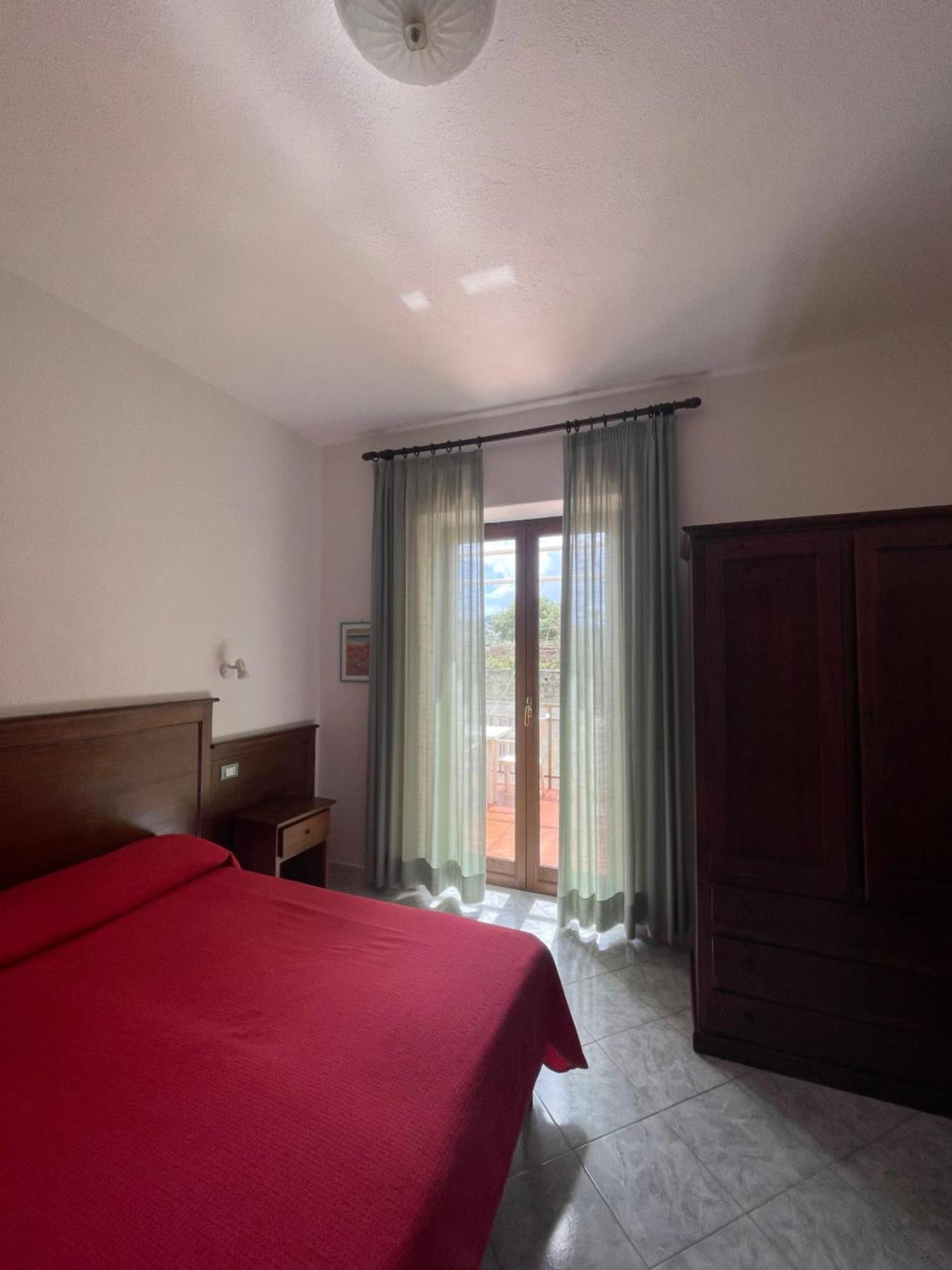 Residence Andrea A Mare Forio di Ischia エクステリア 写真