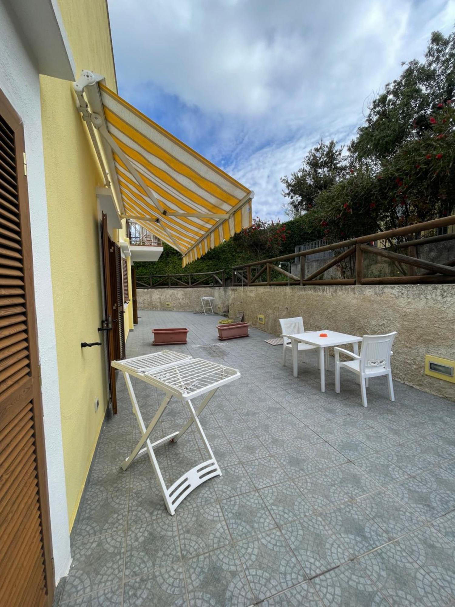 Residence Andrea A Mare Forio di Ischia エクステリア 写真