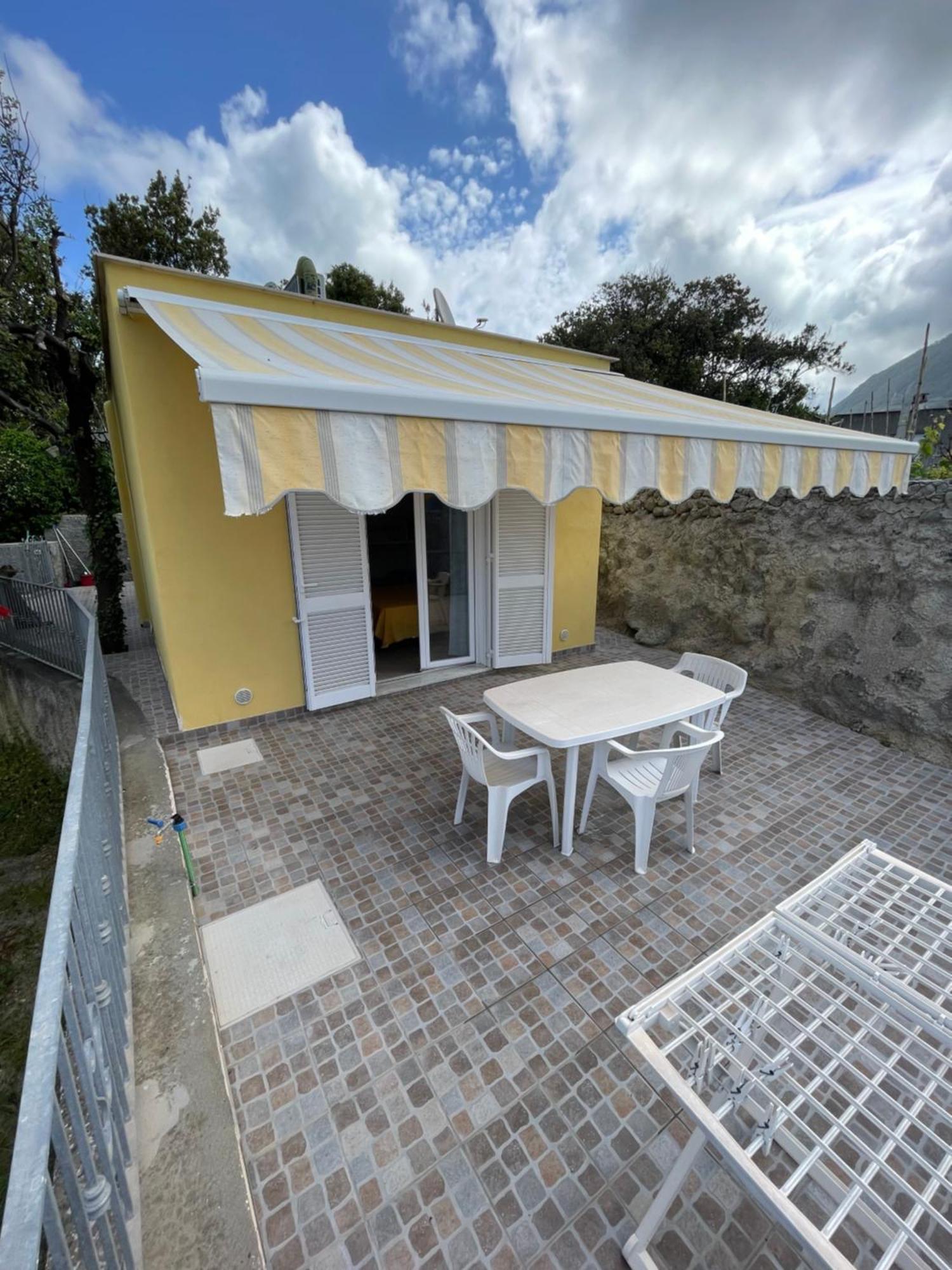 Residence Andrea A Mare Forio di Ischia エクステリア 写真