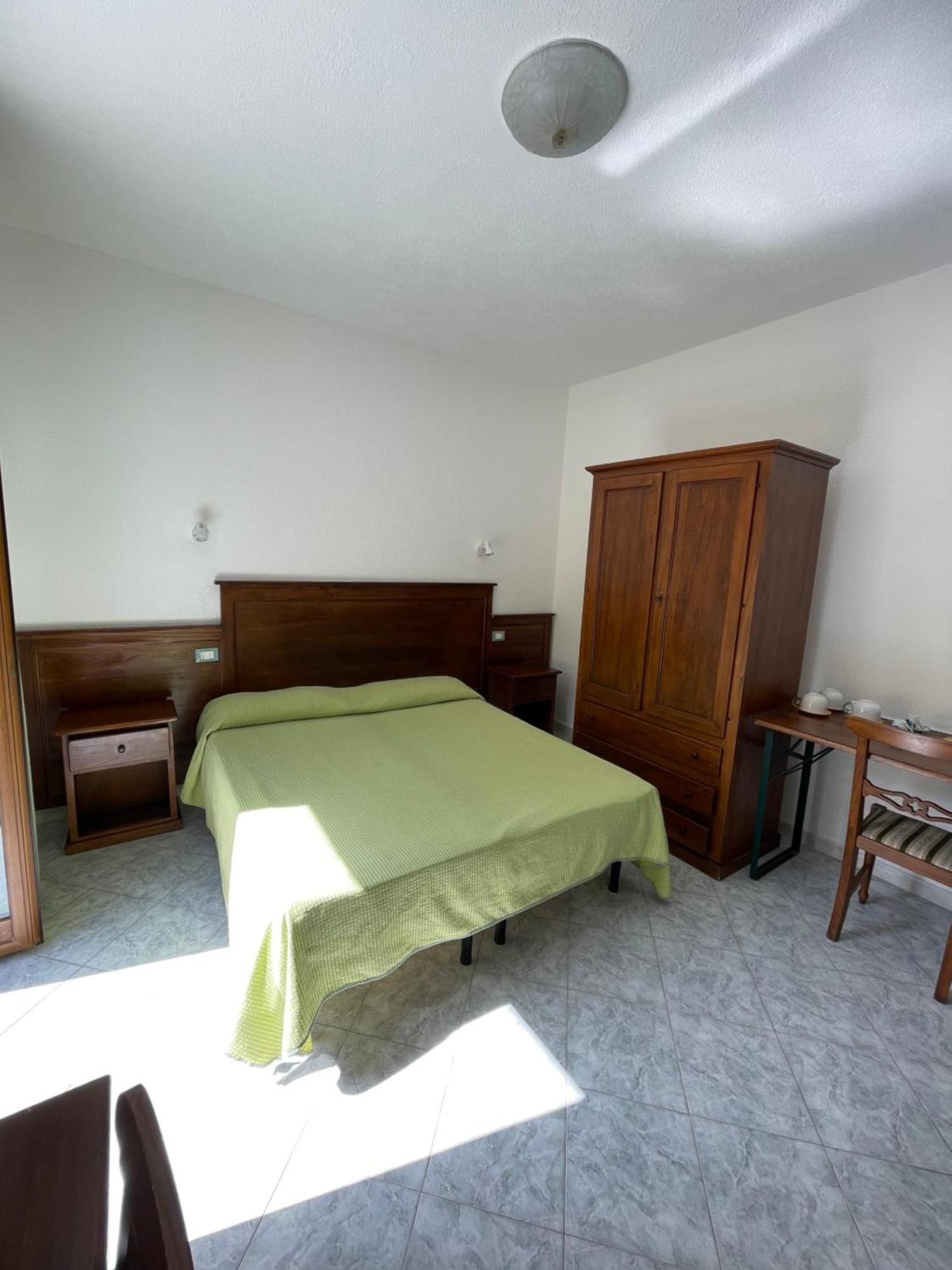 Residence Andrea A Mare Forio di Ischia エクステリア 写真