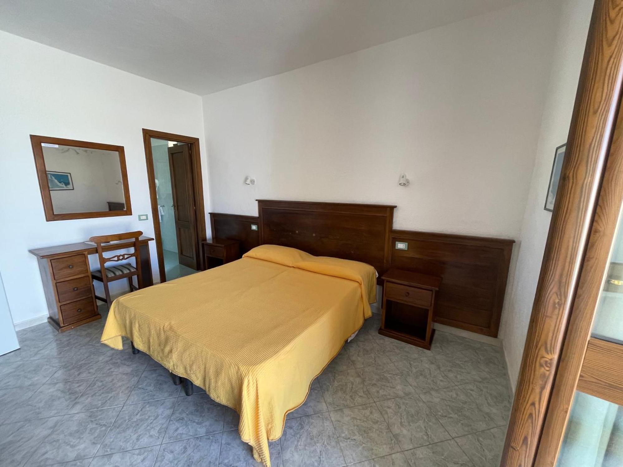 Residence Andrea A Mare Forio di Ischia エクステリア 写真